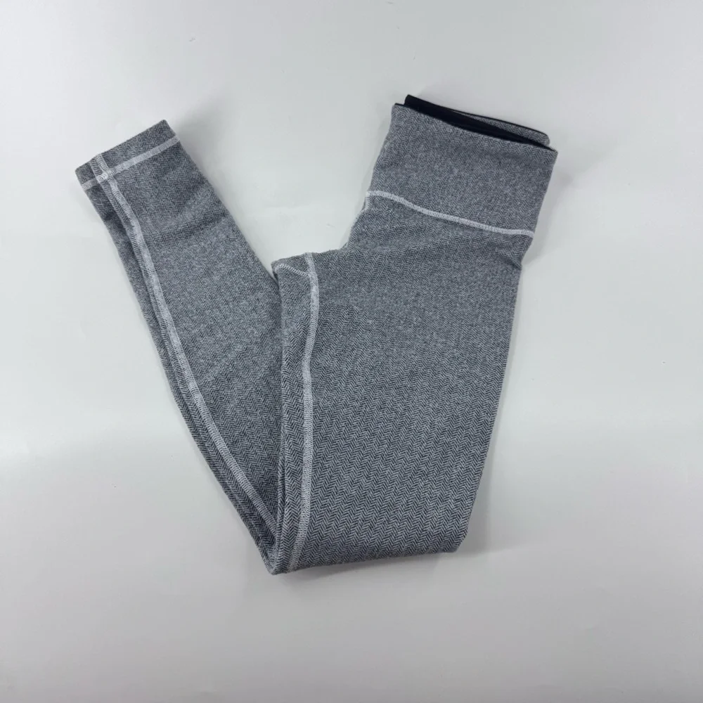 Lululemon‎ Athletica Heathered Gray Leggings